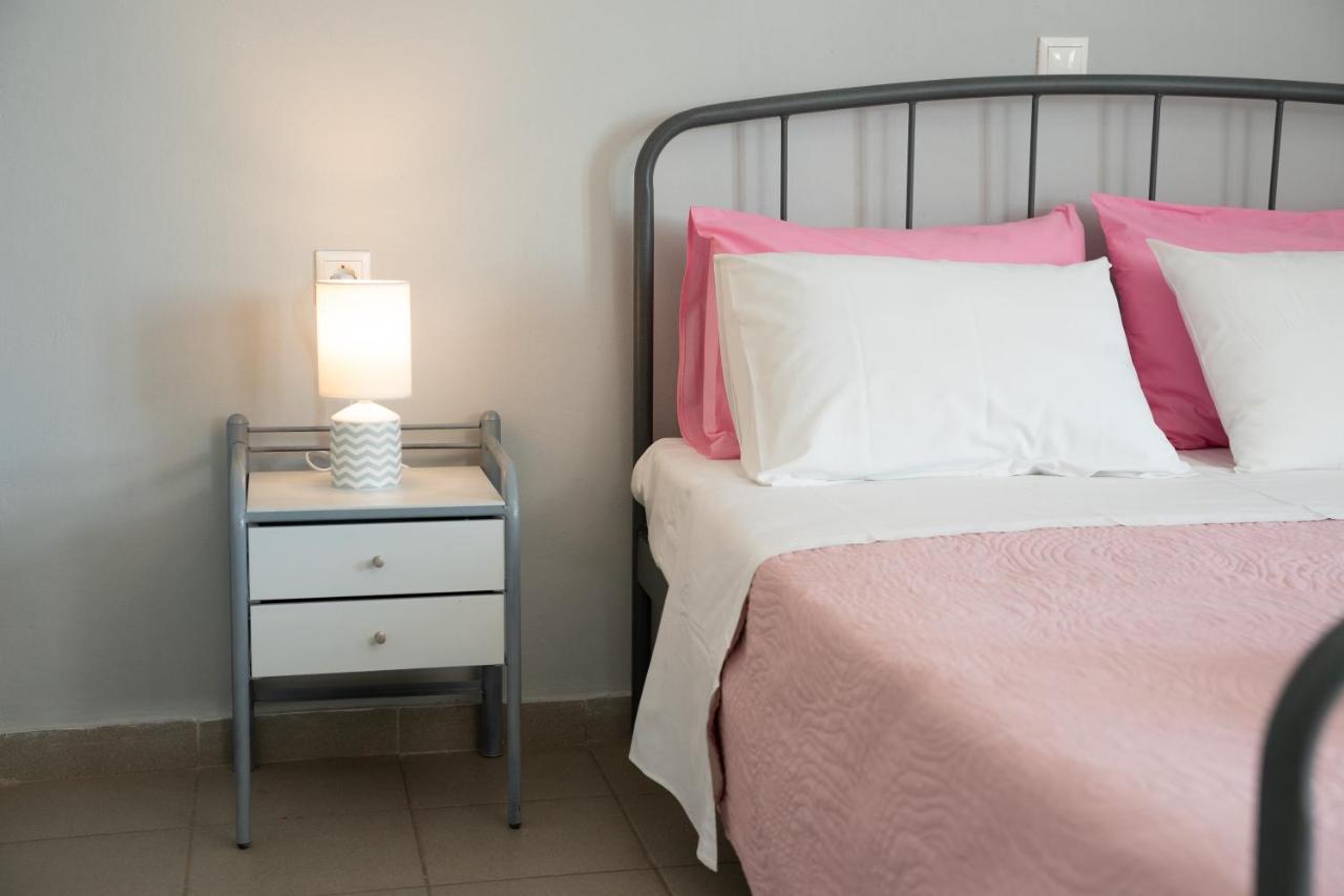 Minas Apartments Divarata Eksteriør billede